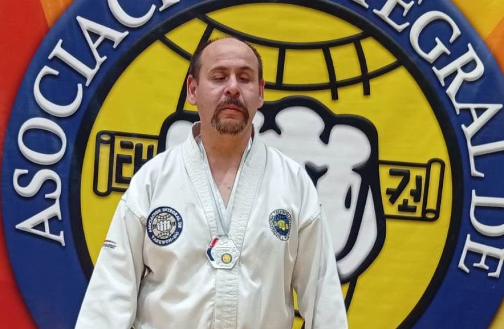 13ebe1b8-7ee6-4801-ae1e-ebbcbebfefc1