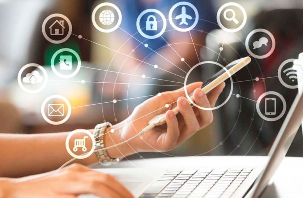 20231230consumodigitalshutterstockg-1728991