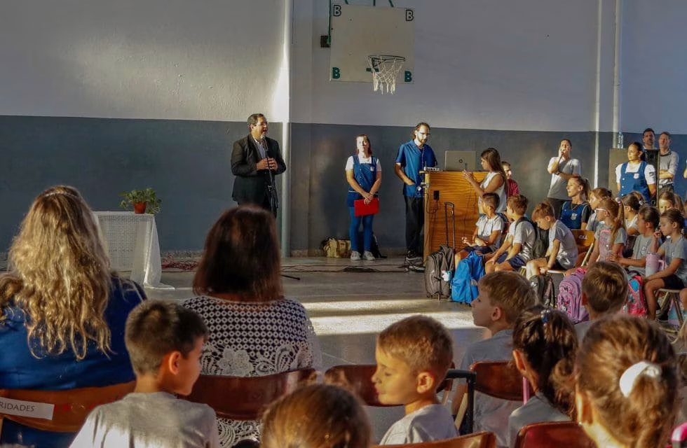 Ciclo lectivo 2025 Reconquista acto oficial Colegio San José Enri Vallejos a(1)