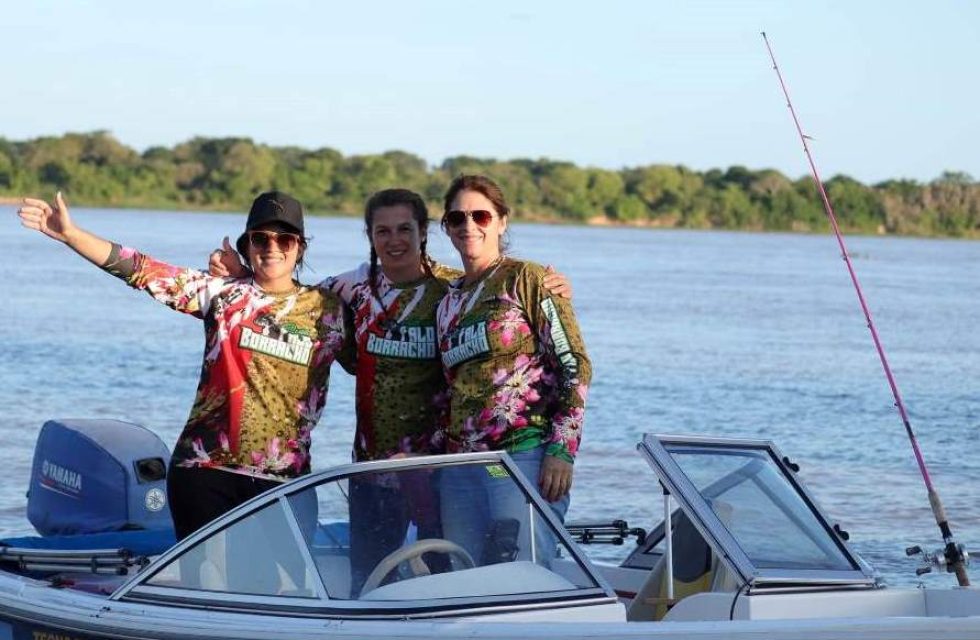 Pesca-embarcada-exclusiva-para-mujeres-6