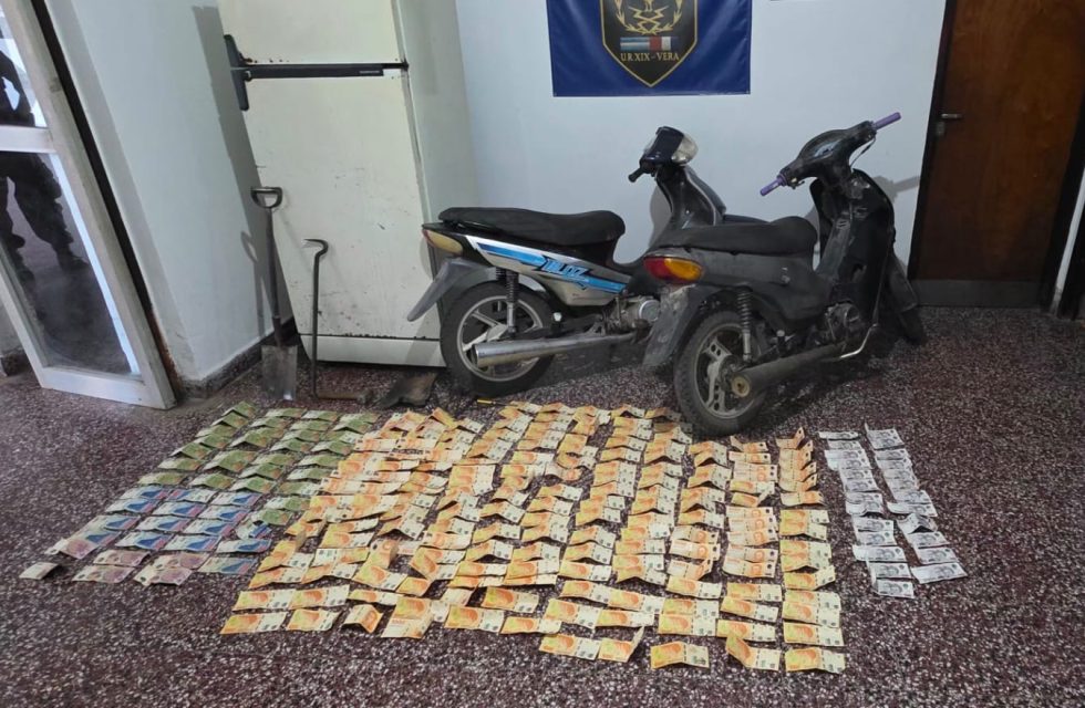 WhatsApp Image 2025-11-25 at 21.11.17