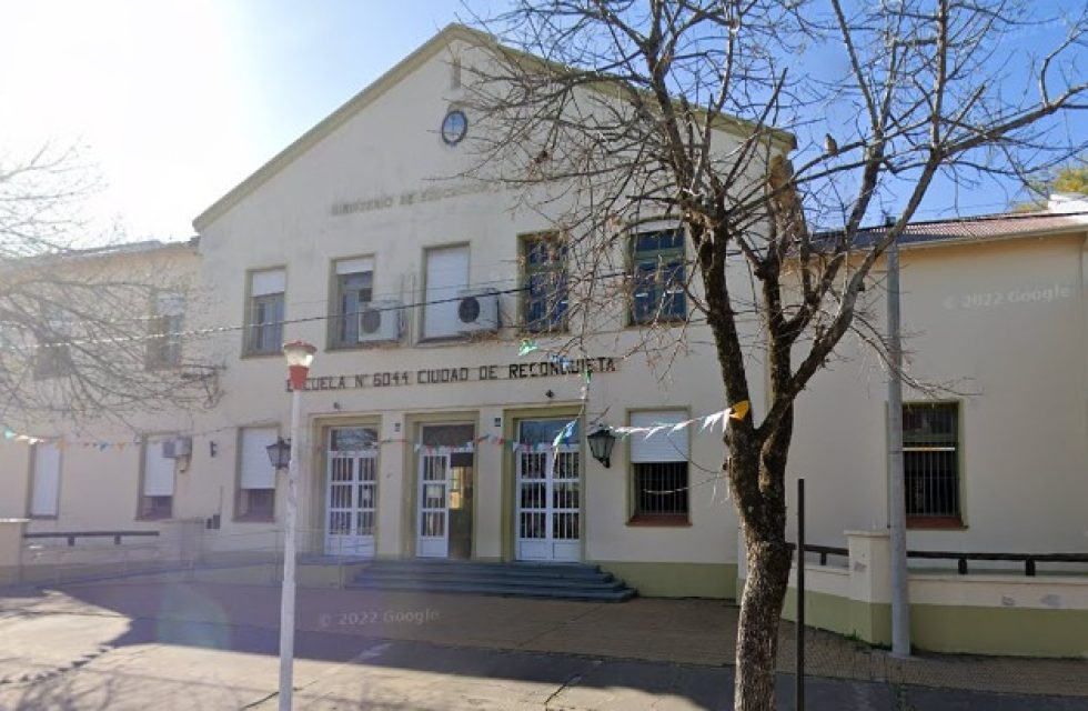 escuela 6044 -2