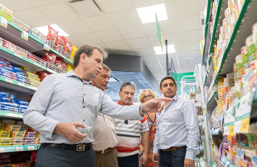 Gustavo Rezzoaglio, Secretario de Comercio Interior y Servicios de la Provincia de Santa Fe