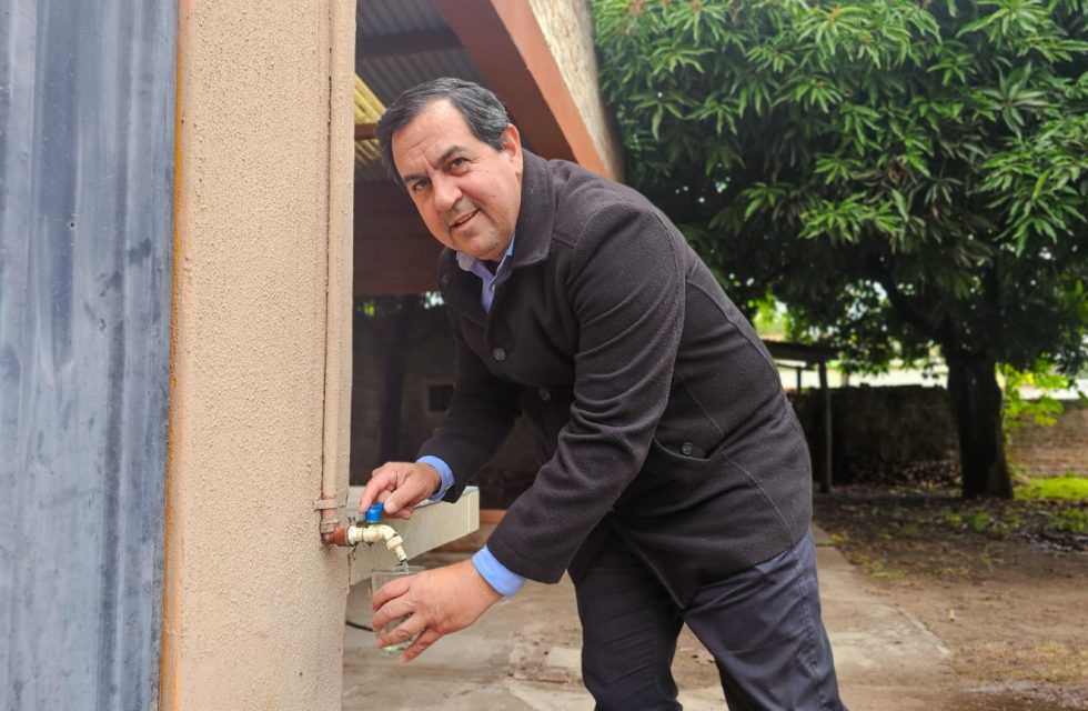enriaguaenmano